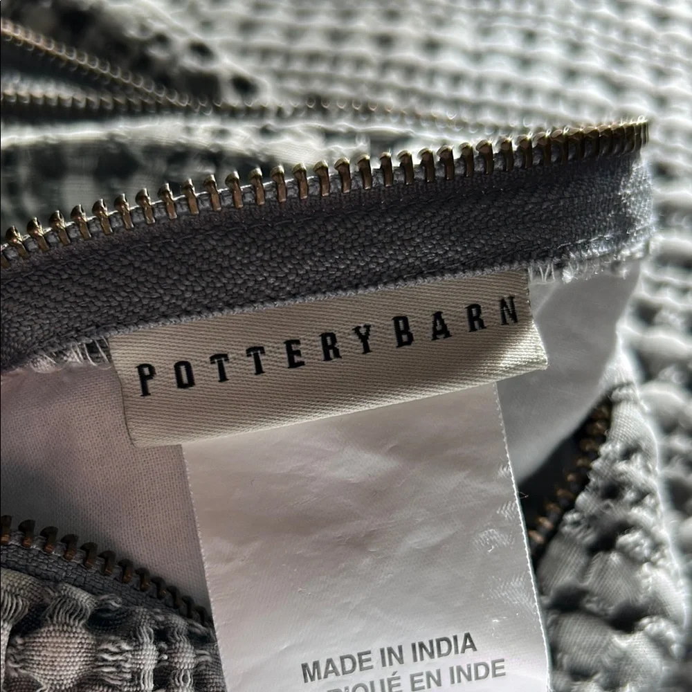 Pottery Barn Gray Ribbed Pencil Accent Pillowcase